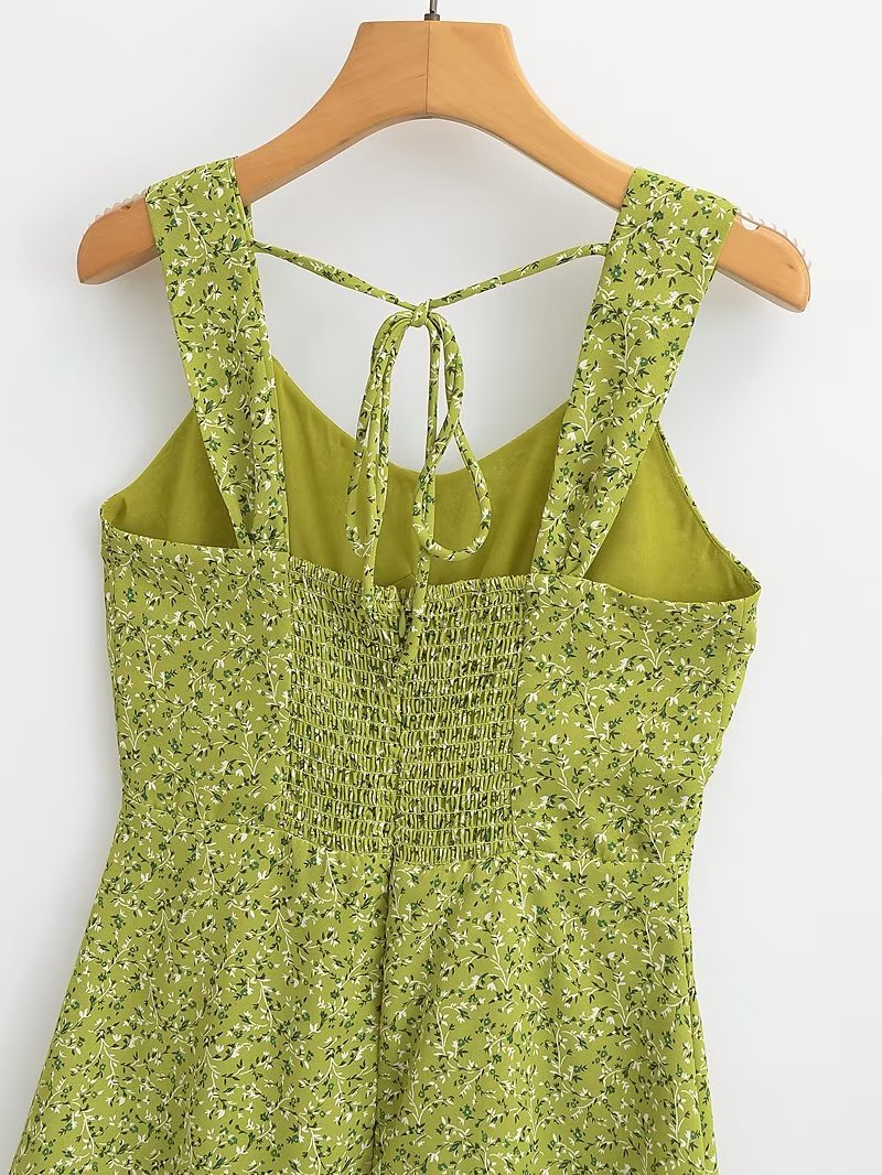 فستان بياقة مربعة بصدر واحد باللون الأخضر للعطلات