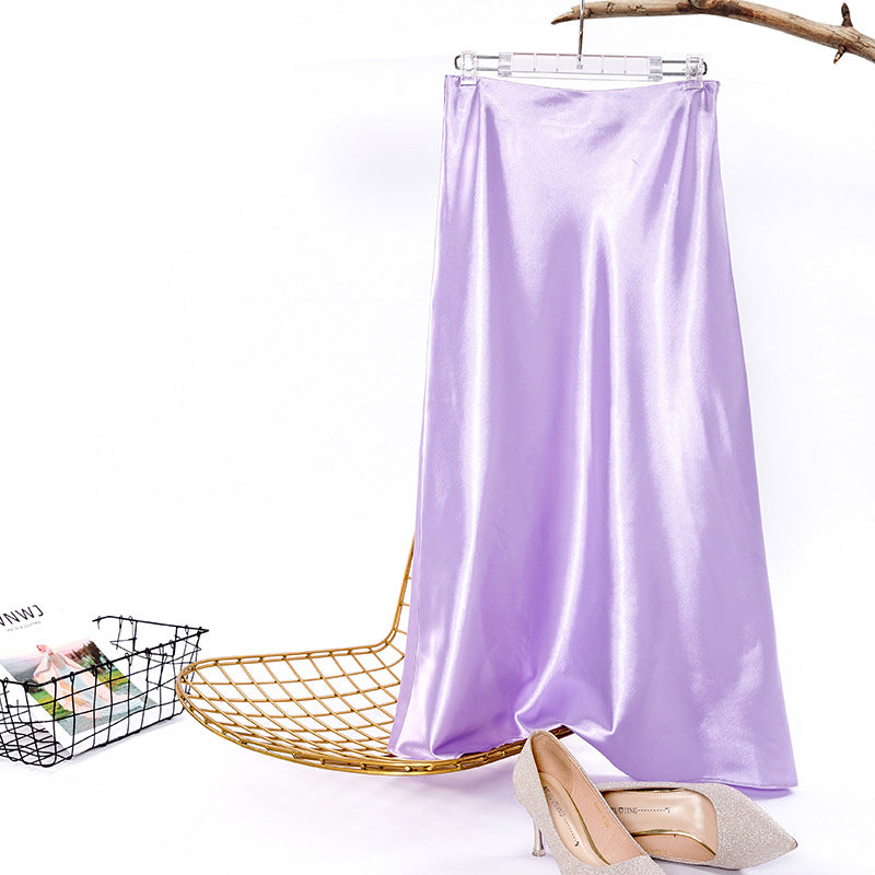 Drapowana satynowa fioletowa spódnica średniej długości z wysokim stanem