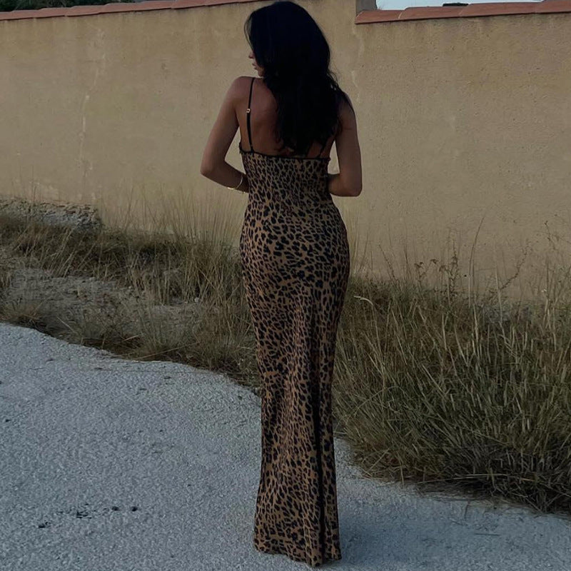 Trägerloses, sexy, rückenfreies Kleid mit Leopardenmuster