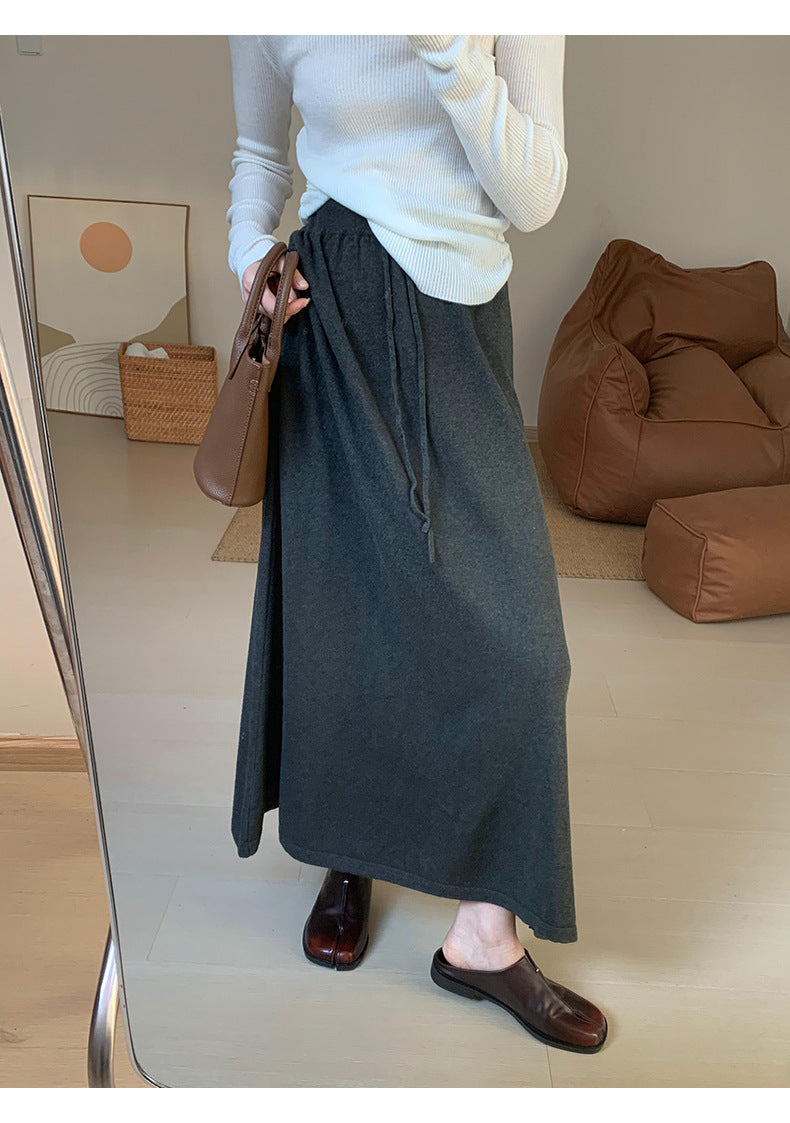 Comfortable All Matching Knitted Waist Slimming Mid Length Skirt