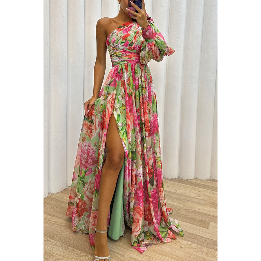 Robe ample fendue multicolore à une épaule