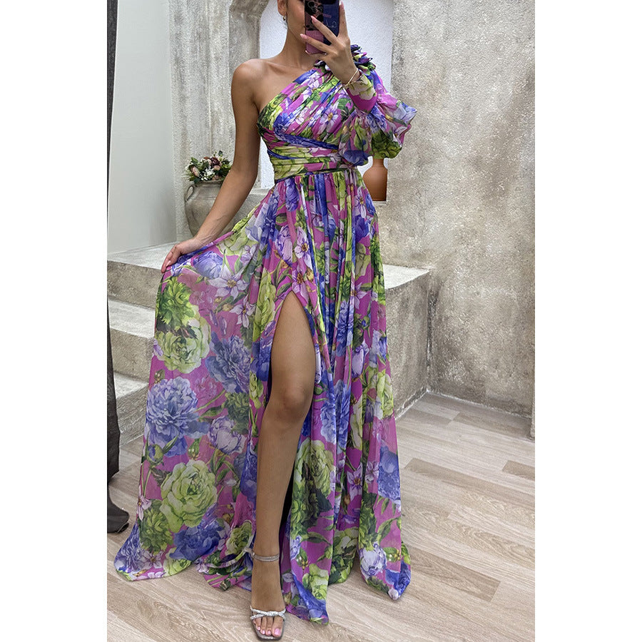 Robe ample fendue multicolore à une épaule