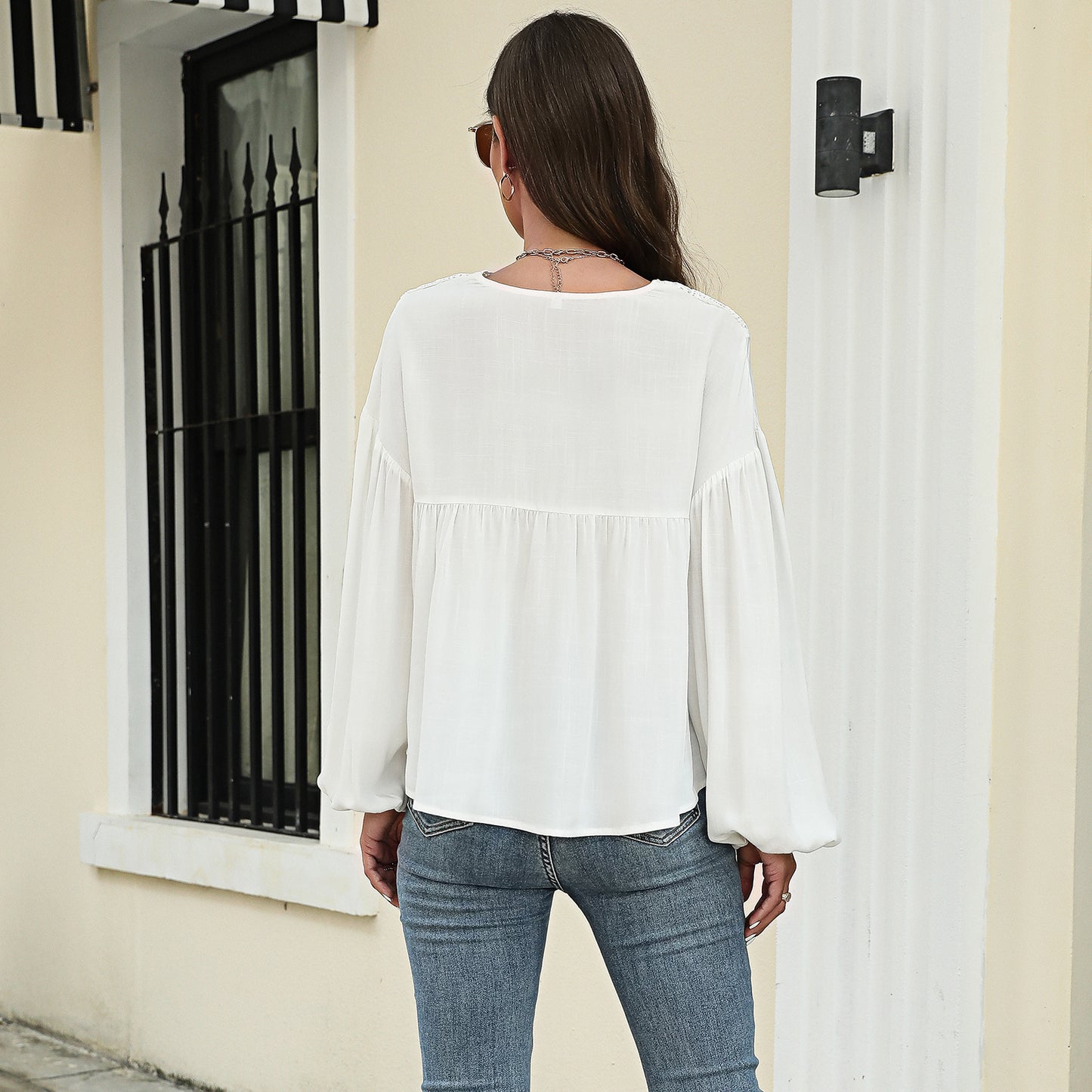 Top camicia in chiffon con maniche a lanterna