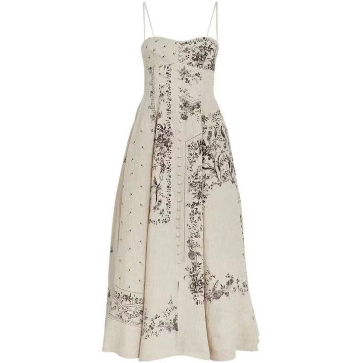 Elegantes, anmutiges Kleid mit Spaghettiträgern und Blumendruck