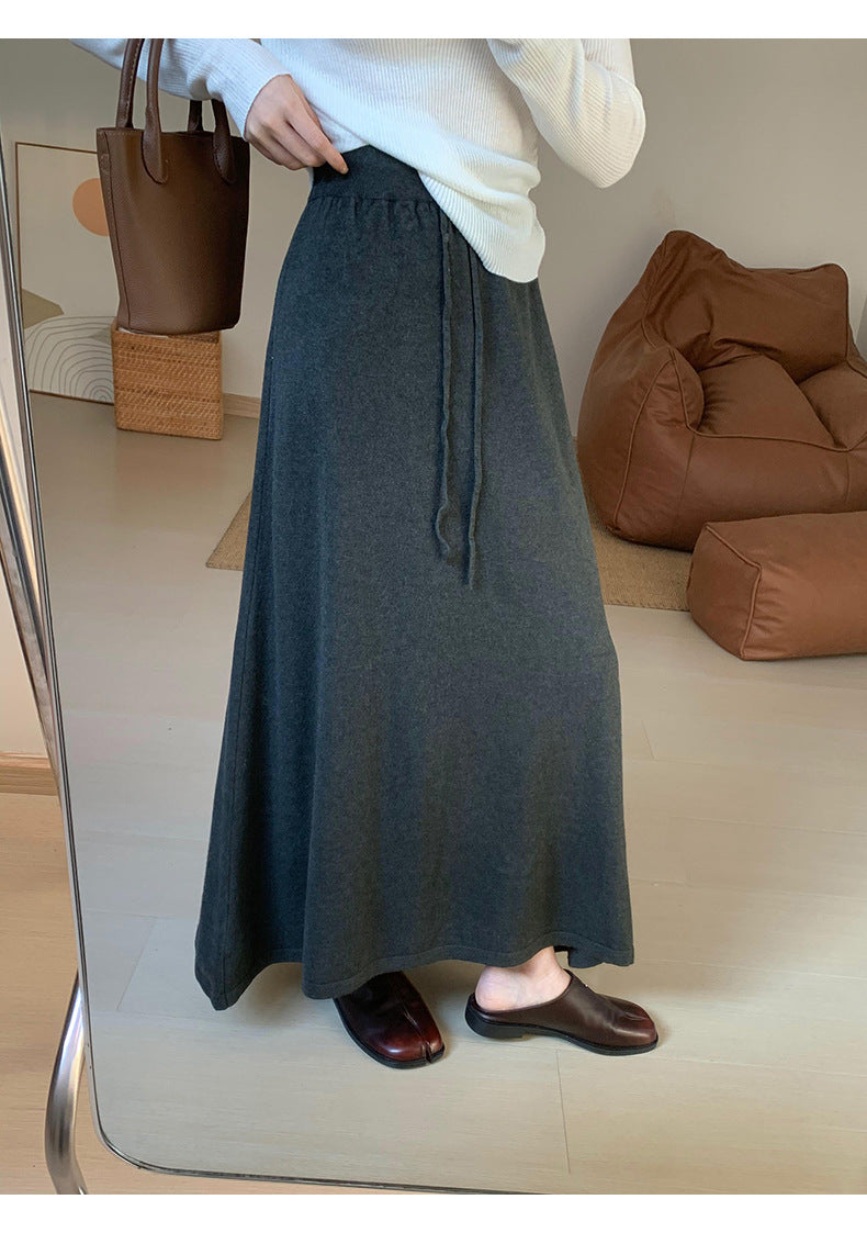 Comfortable All Matching Knitted Waist Slimming Mid Length Skirt