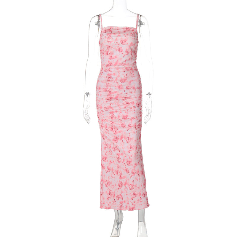 Seksowna sukienka maxi ze spaghetti i kwiatowym nadrukiem