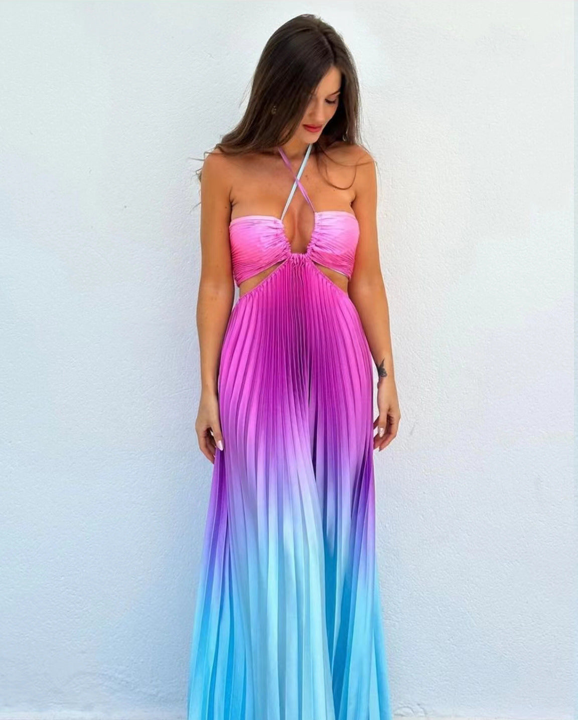 Gradient Color Halter Pleated Long Dress