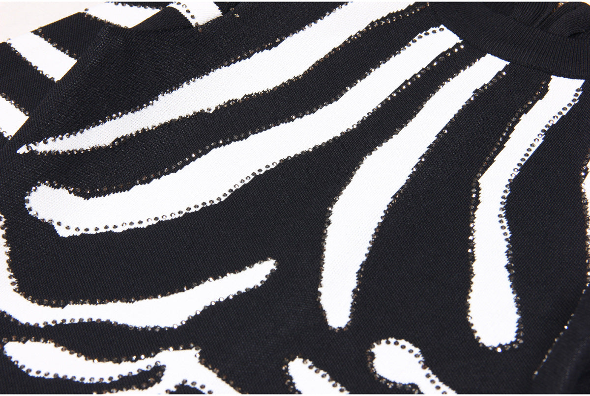 Round Neck Slim Slimming Rhinestone Zebra Knitted Dress