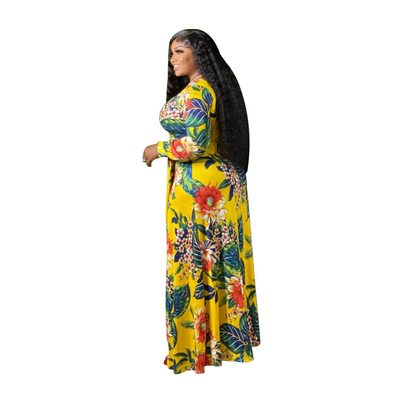 Lockeres Kleid mit Blumenblatt-Print und Gürtel
