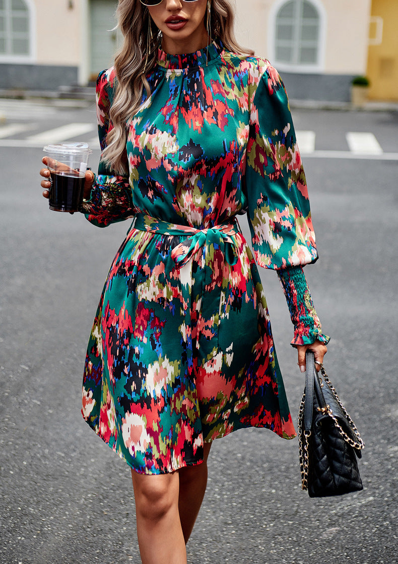 Vestido elegante de manga larga con estampado