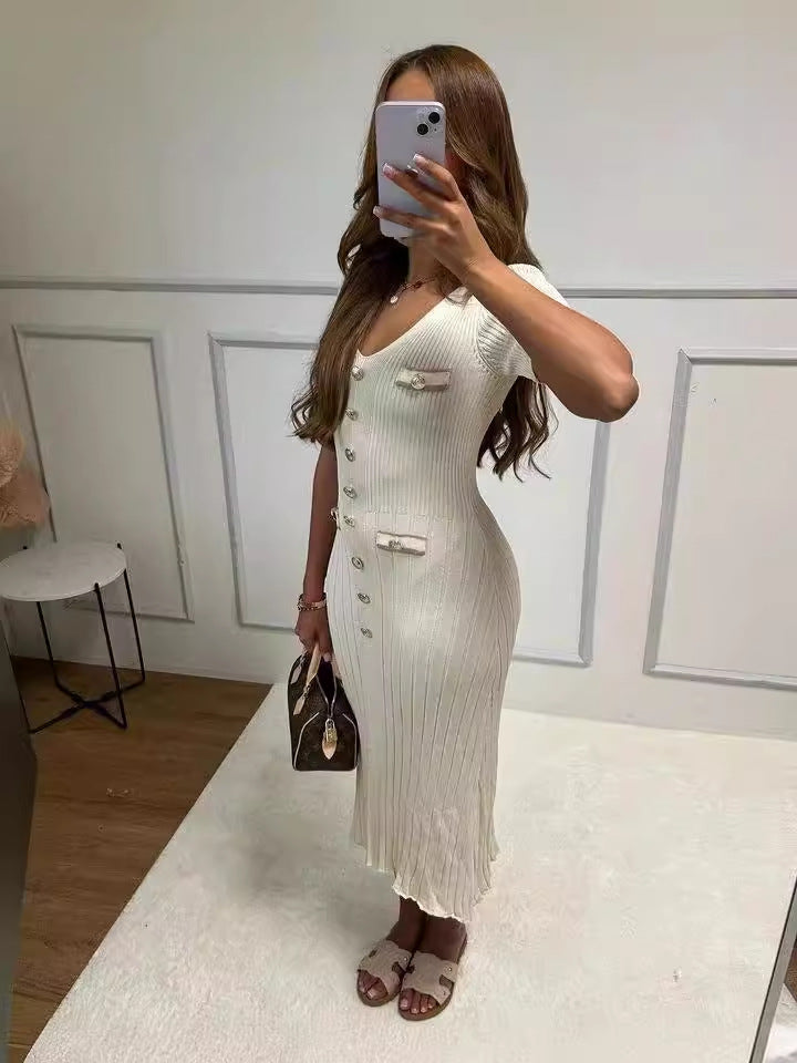 Vestido de cuello en V y manga corta