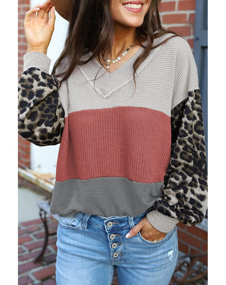 Sweter uliczny z długimi rękawami i jesiennym wzorem w panterkę