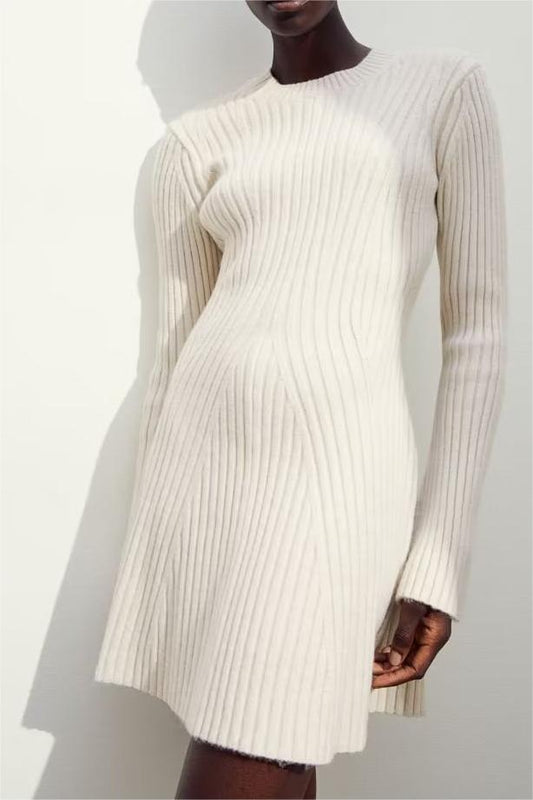 Round Neck Long Sleeve Pleated Hem Knitted Dress