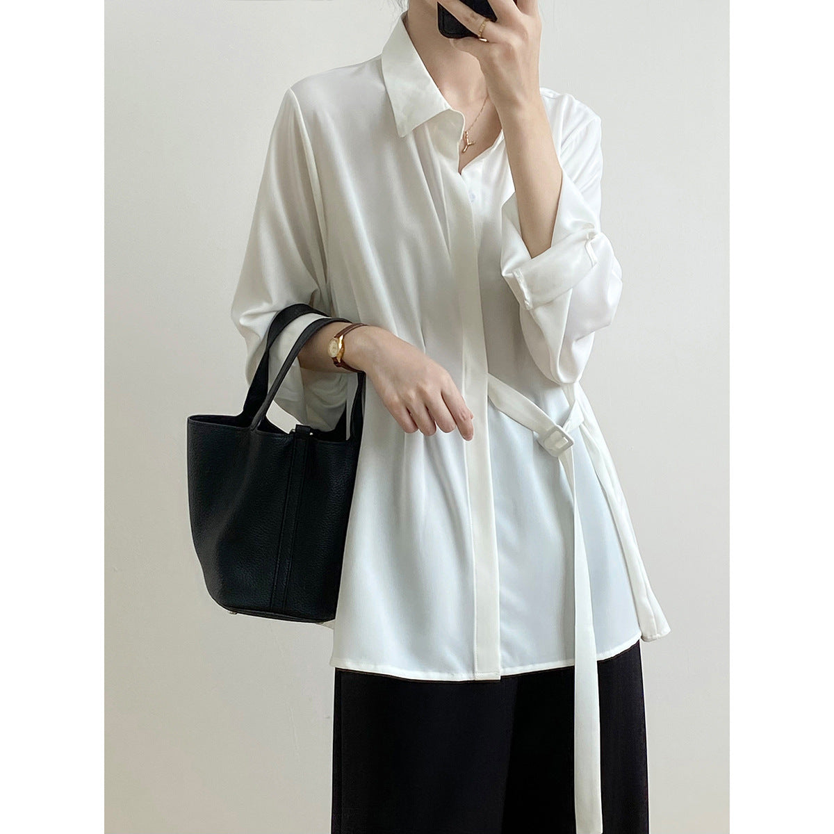 Long Sleeved Loose Slimming Lace up Draping Shirt