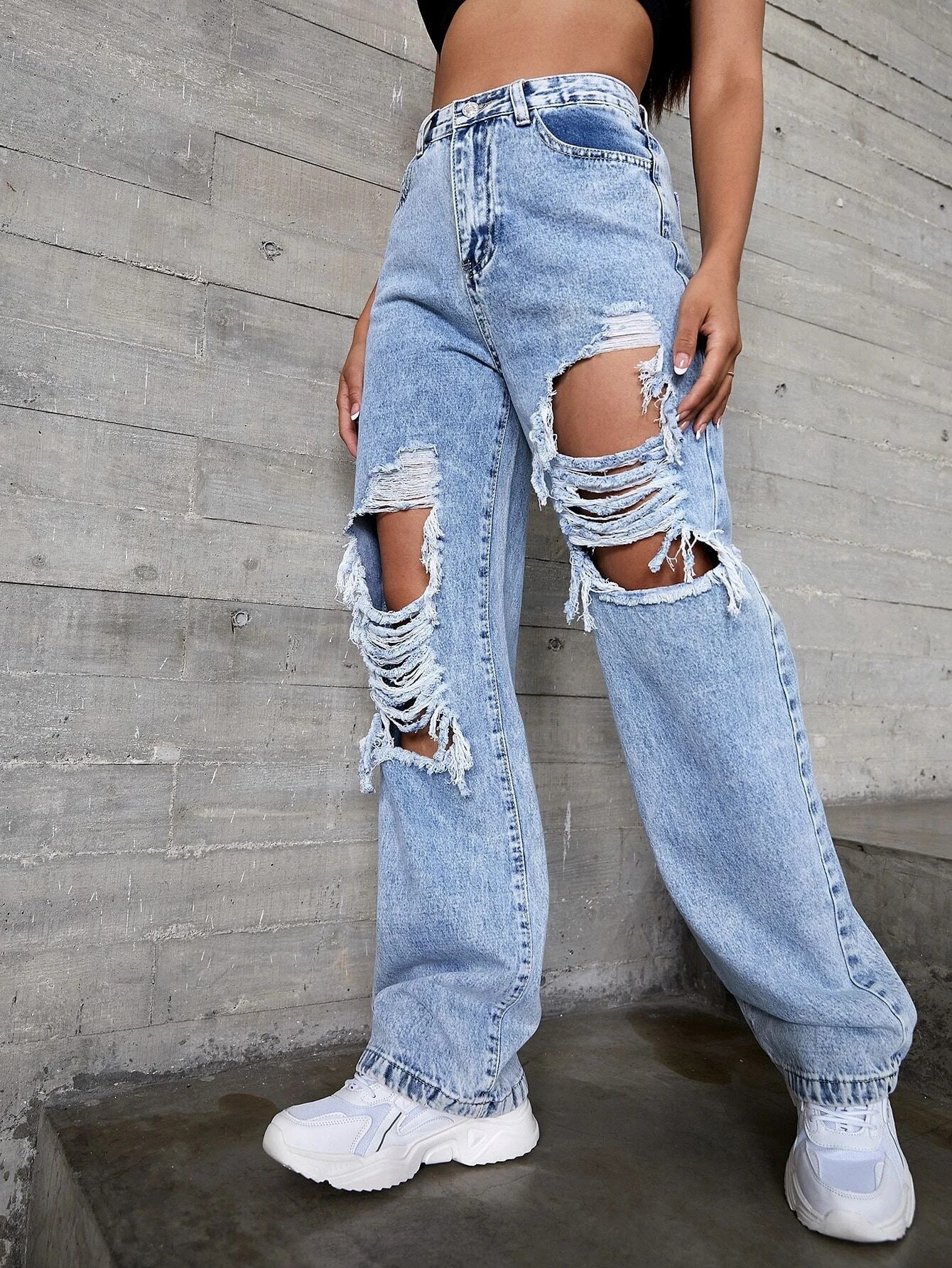 Ripped Cowboy Jeans