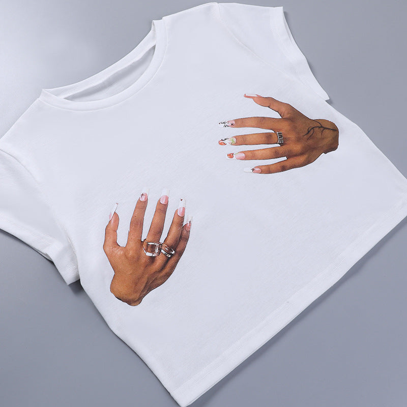 Blusa básica de manga curta estampada na palma da mão com gola redonda